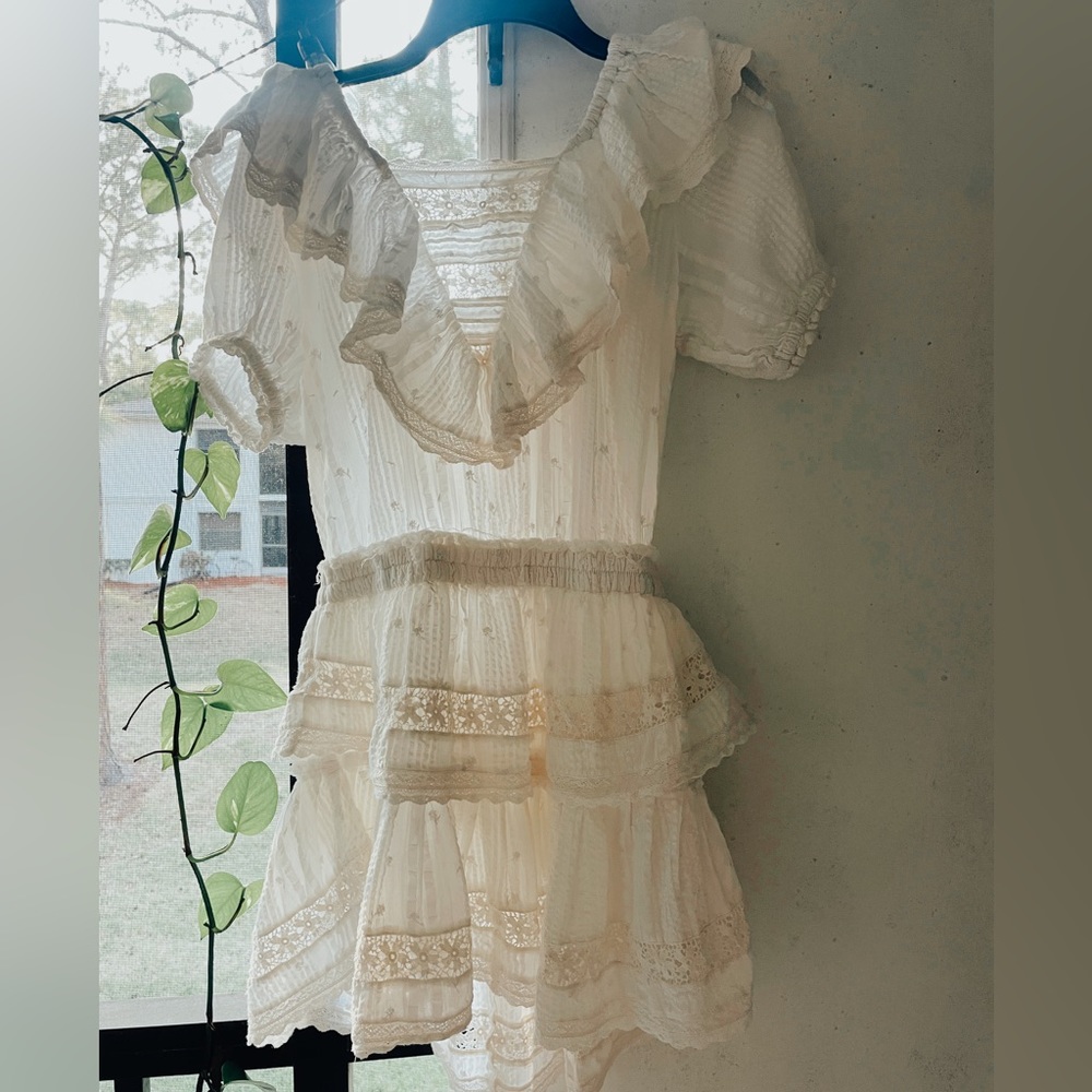 Love shack fancy dress mini dress with cute tiers, lace and puff sleeves